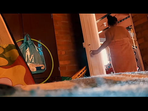 ❤️ Umalume uyandilandela sayongena kwi shower, uyandigezela ndisahlamba. Isondo esisemgangathweni kwi-xh.tubsexer-porn.ru ☑